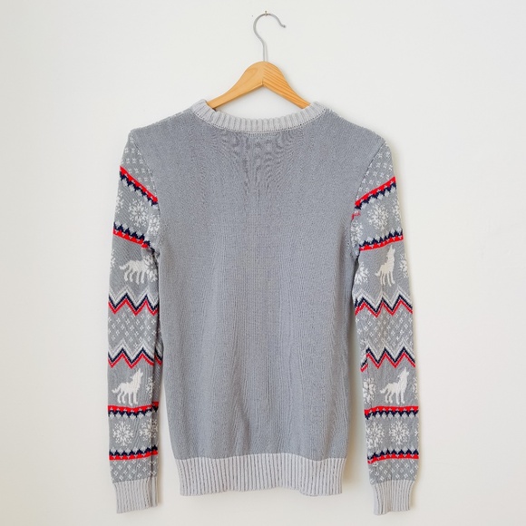 Game of Thrones Ugly Christmas Unisex Sweater XS Winter Dire Wolf Intarsia Knit - Picture 4 of 10